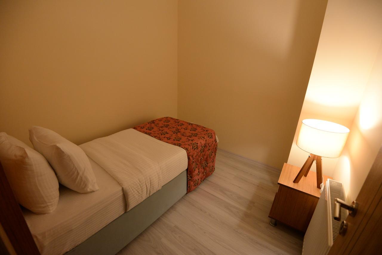 Van Corner Hotel Extérieur photo